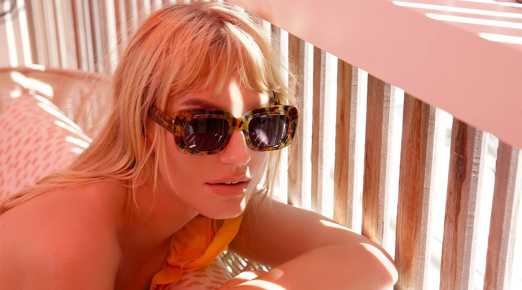 Trend Alert: Why Tortoiseshell Sunglasses Are a Must-Have - Privé Revaux