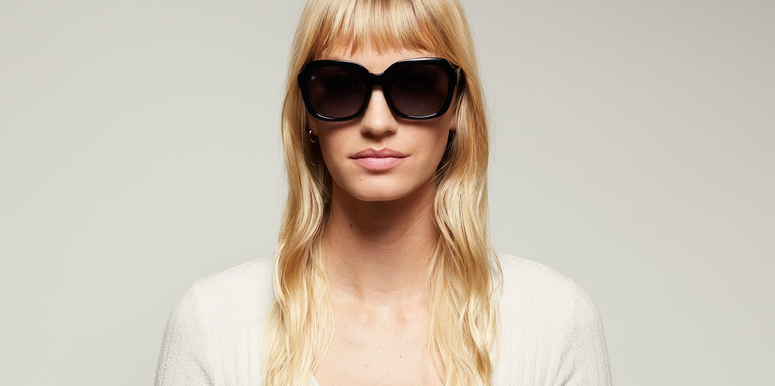 Black | Privé Revaux Espanola Way Retro Square Sunglasses